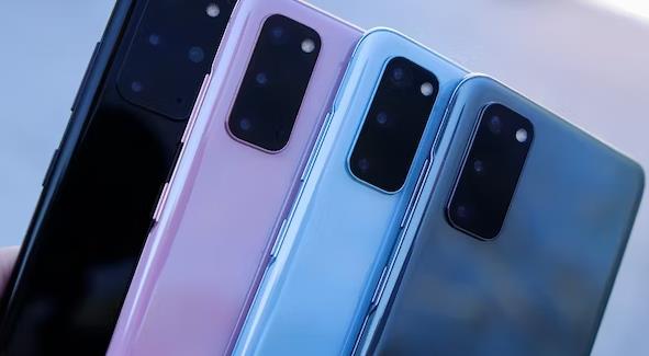 Samsung presenta Galaxy A9, primer smartphone con 4 cámaras traseras La revolucionaria cámara trasera multiple